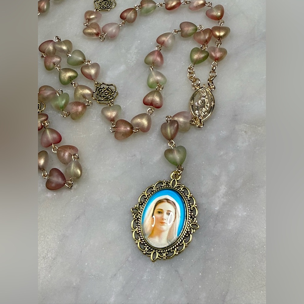 Elegant Heart Bead Rosary with Gold Accents